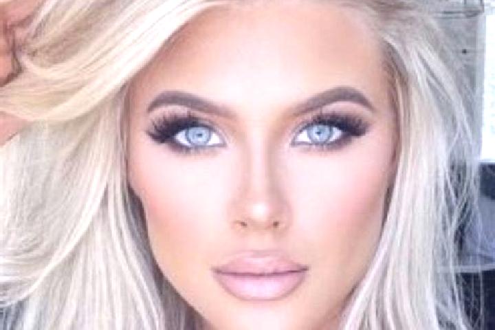 Lucy, 36, a platinum blonde brown-eyed indian companion based in Carpegna. Offering BDSM, Travel Companion, Striptease. Available for incall and outcall, ove...