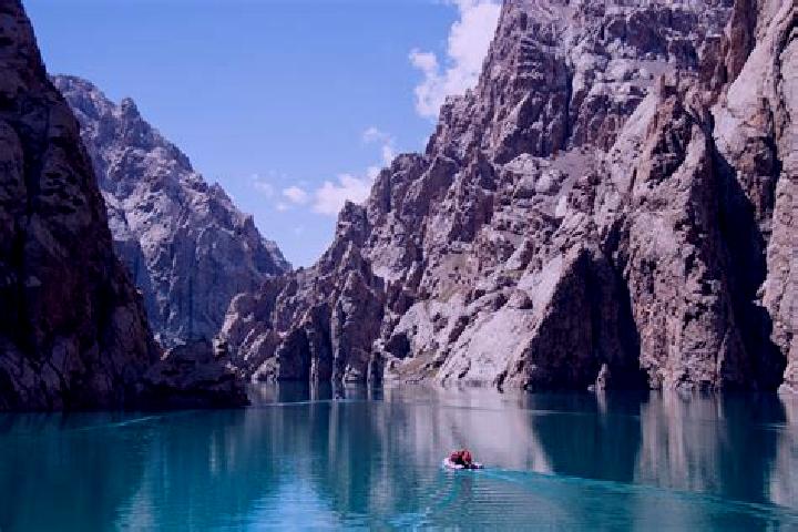 Lucy, 36 — Escort in Ak-Dzhar, Kyrgyzstan