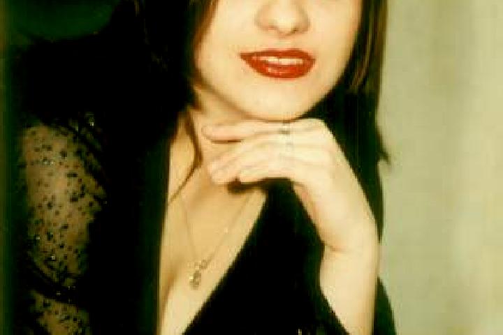 Lucy, 36 — Escort in Sertolovo, Russia