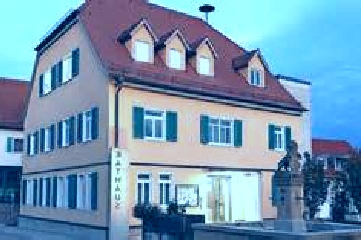 Lucy, 36 — Escort in Untereisesheim, Germany