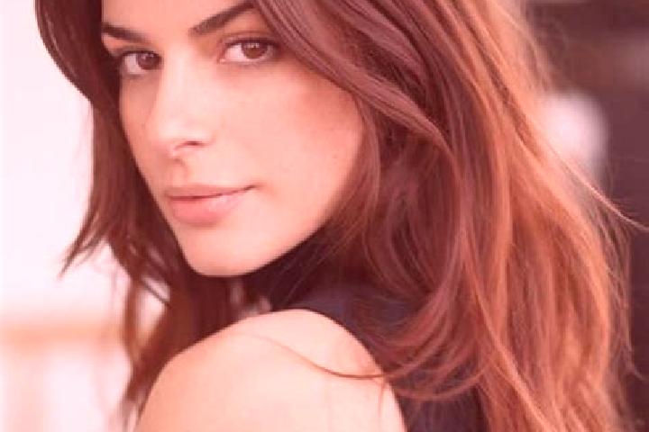 Lucy, 37, a auburn brown-eyed caribbean companion based in Wangdian. Offering 69, Striptease, BDSM. Available for incall and outcall, overnight bookings avai...