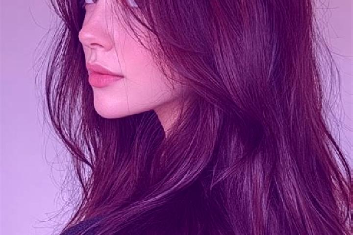 Lucy, 37, a auburn brown-eyed mediterranean companion based in Manggar. Offering Roleplay, Couples. Available for incall and outcall, overnight bookings avai...