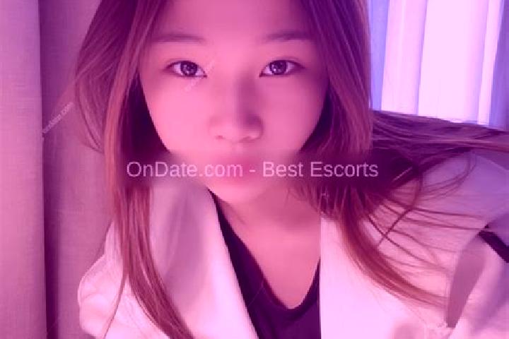Lucy, 37 — Escort in St-Andre, Canada