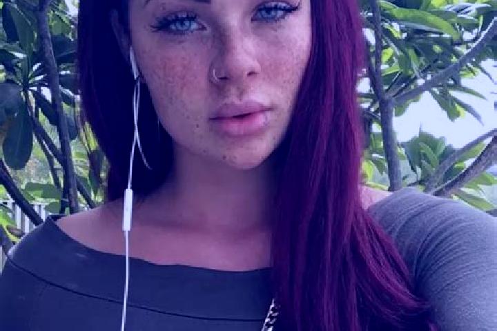 Lucy, 39, a auburn green-eyed caucasian companion based in Santiago de Cuenda. Offering 69, Girlfriend Experience, Travel Companion, CIM. Available for incal...
