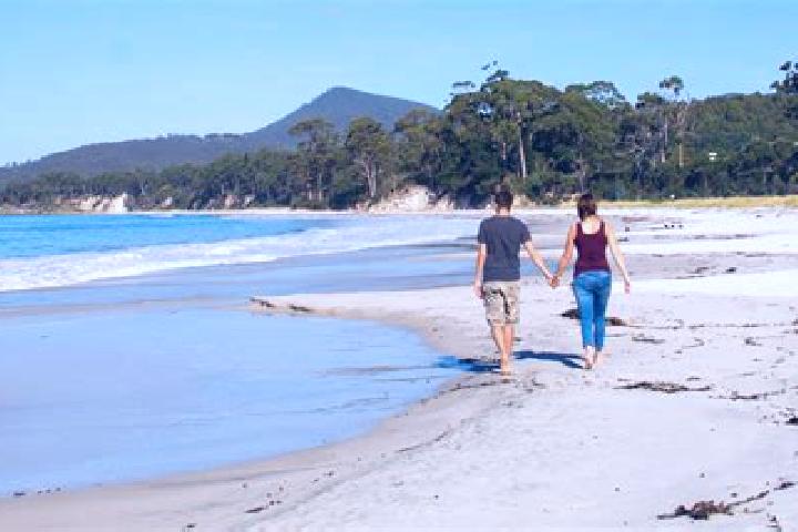 Lucy, 39 — Escort in Kingston Beach, Australia
