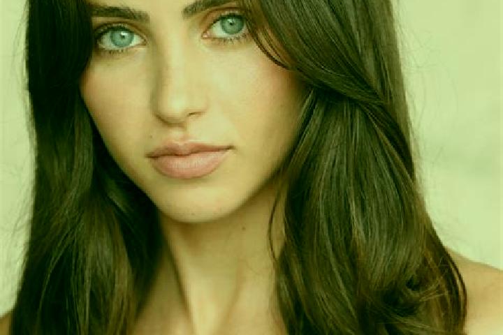 Luna, 20, a brunette brown-eyed indian companion based in Temkino. Offering Massage, Girlfriend Experience, BDSM, A-Level, Tantra. Available for incall and o...
