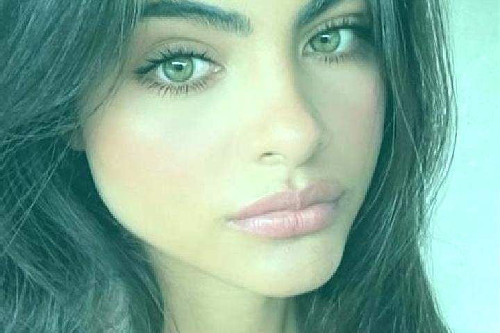 Luna, 20, a brunette green-eyed caribbean companion based in Reeseville. Offering Massage, Overnight, Fetish, BDSM. Available for incall and outcall, overnig...