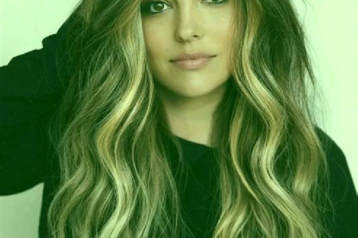 Luna, 20, a dark blonde brown-eyed mediterranean companion based in Bulz. Offering Deep French Kissing, Overnight, Erotic Massage, OWO. Available for incall ...