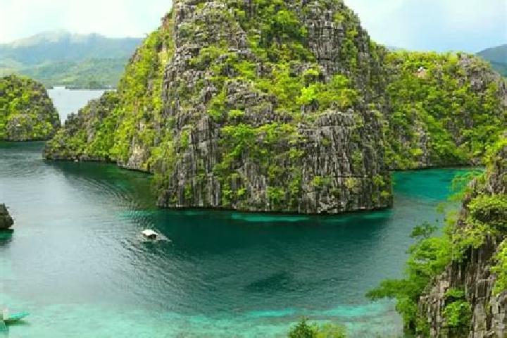 Luna, 20 — Escort in Camalobalo, Philippines