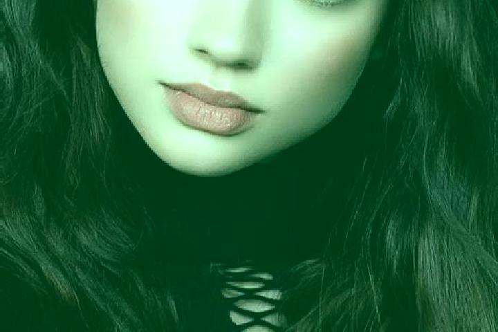 Luna, 21, a auburn dark-eyed european companion based in Gregory Hills. Offering Travel Companion, Overnight, GFE. Available for incall and outcall, day and ...