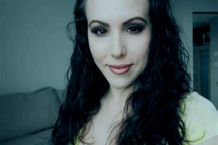 Luna, 21, a black grey-eyed caucasian companion based in Chouze-sur-Loire. Offering Party Girl, BDSM, Duos. Available for incall and outcall, day and evening...