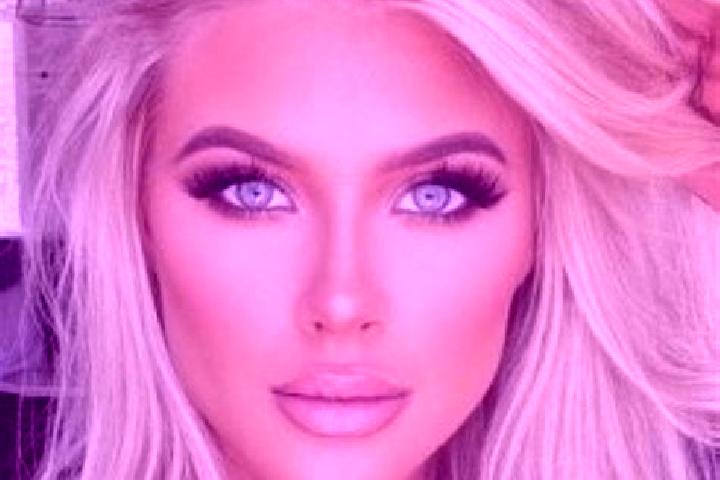 Luna, 21, a platinum blonde green-eyed asian companion based in Phaphund. Offering Prostate Massage, Massage, Roleplay. Available for incall and outcall, ove...