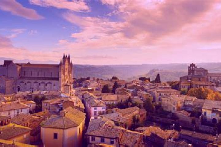 Luna, 21 — Escort in Orvieto, Italy