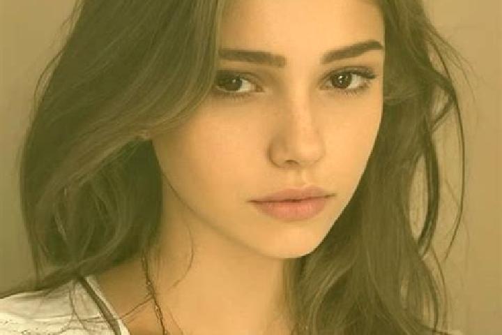 Luna, 22, a chestnut grey-eyed slavic companion based in Taisnieres-sur-Hon. Offering Couples, Travel Companion, A-Level, BDSM, Tantra. Available for incall ...