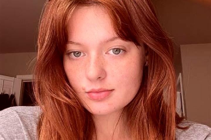 Luna, 22, a red brown-eyed mixed companion based in X Cabil. Offering Duos, CIM, BDSM. Available for incall and outcall, overnight bookings available.