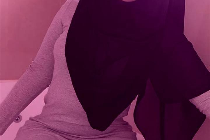Luna, 22 — Escort in Laz, Iran