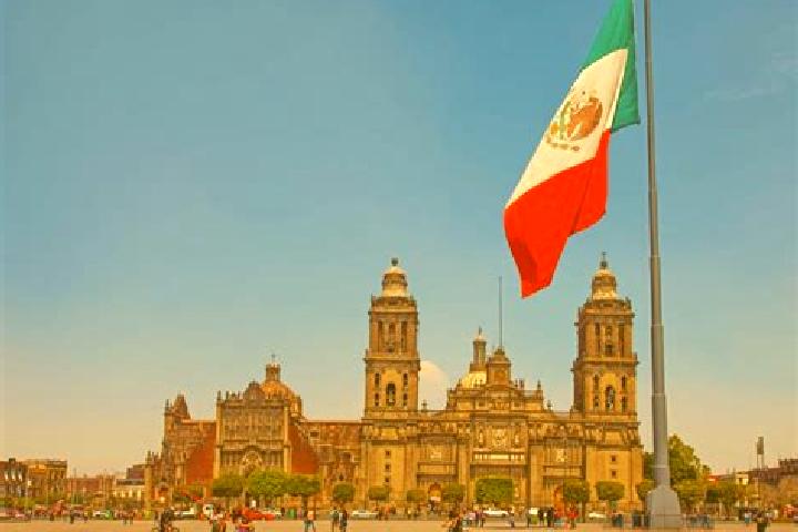 Luna, 22 — Escort in Los Reyes Acatlixhuayan, Mexico
