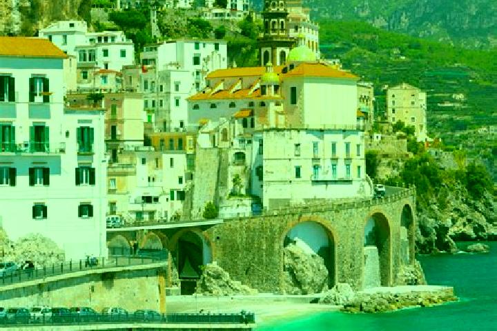 Luna, 22 — Escort in Marciano, Italy