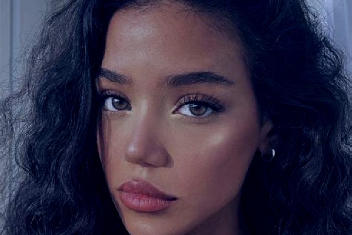 Luna, 23, a black brown-eyed mixed companion based in Sde Dawid. Offering 69, Girlfriend Experience, Overnight. Available for incall and outcall, overnight b...
