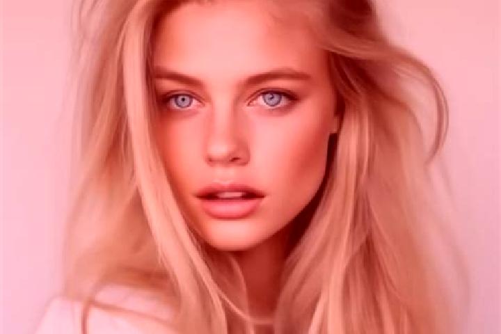 Luna, 23, a blonde grey-eyed latina companion based in Picinisco. Offering Massage, Girlfriend Experience, Dinner Date, Duos. Available for incall and outcal...