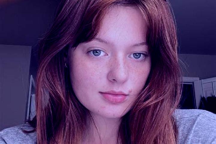 Luna, 23, a red grey-eyed caribbean companion based in Lezigneux. Offering Striptease, CIM, 69, OWO. Available for incall and outcall, overnight bookings ava...