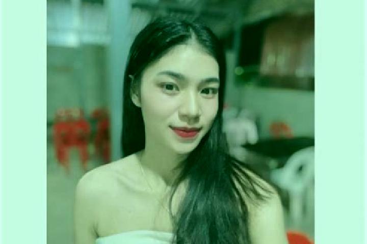 Luna, 23 — Escort in Ban Nalaotay, Laos