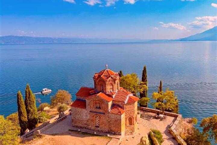 Luna, 23 — Escort in Ohrid, North Macedonia