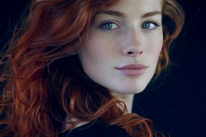 Luna, 24, a auburn green-eyed mixed companion based in Bardejov. Offering Girlfriend Experience, A-Level, Duos, Erotic Massage. Available for incall and outc...