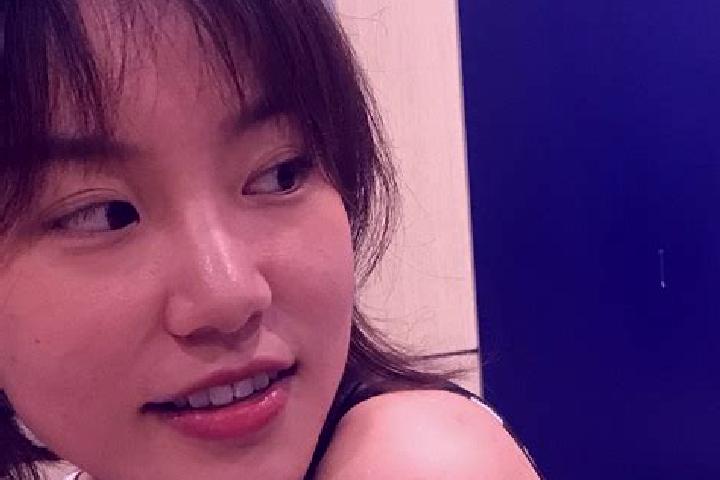 Luna, 24 — Escort in Geyang, China
