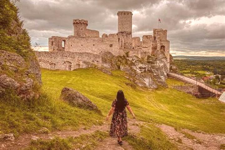 Luna, 24 — Escort in Ogrodzieniec, Poland