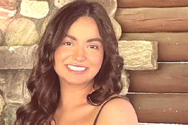 Luna, 24 — Escort in Tuftonboro, United States