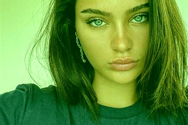 Luna, 25, a brunette dark-eyed slavic companion based in Williamsfield. Offering Dinner Date, Duos, Deep French Kissing, GFE, Overnight. Available for incall...
