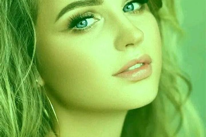 Luna, 25, a dark blonde blue-eyed indian companion based in Rio Preto da Eva. Offering Travel Companion, BDSM, Massage, A-Level, OWO. Available for incall an...