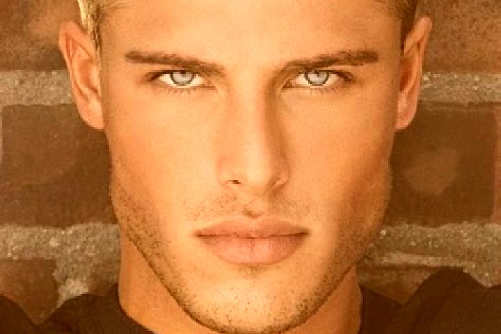 Luna, 25, a dark blonde grey-eyed caucasian companion based in Ribno. Offering 69, Couples, Party Girl, Striptease. Available for incall and outcall, day and...