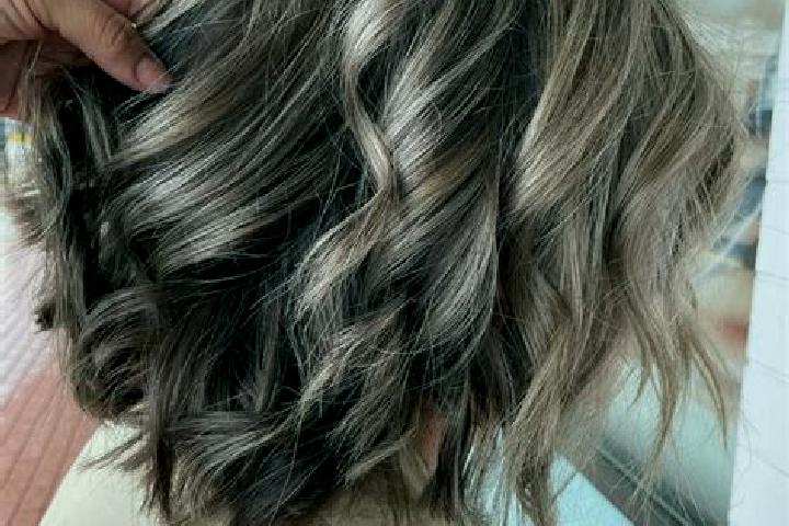 Luna, 25, a dark blonde grey-eyed indian companion based in Kadusirung Hilir. Offering 69, Travel Companion, Massage, Erotic Massage, Prostate Massage. Avail...