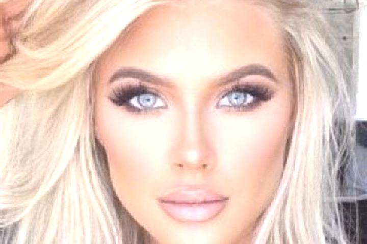 Luna, 25, a platinum blonde grey-eyed middle eastern companion based in Woudsend. Offering Domination, Prostate Massage, GFE, Fetish. Available for incall an...