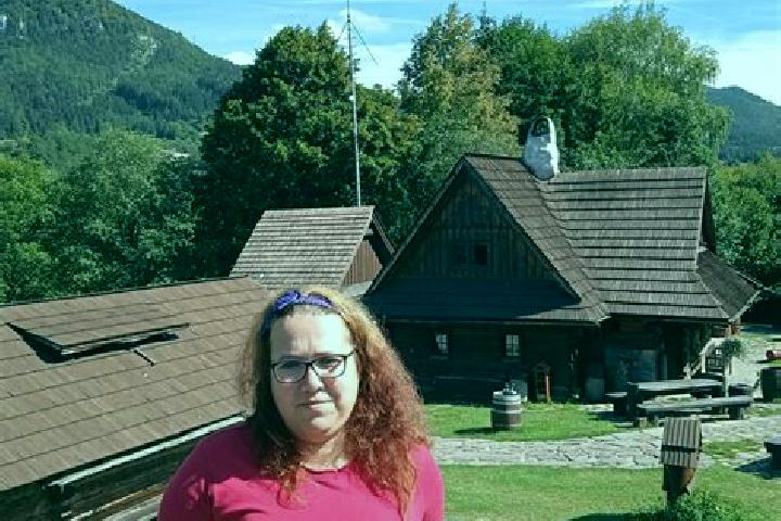 Luna, 25 — Escort in Cierna Voda, Slovakia