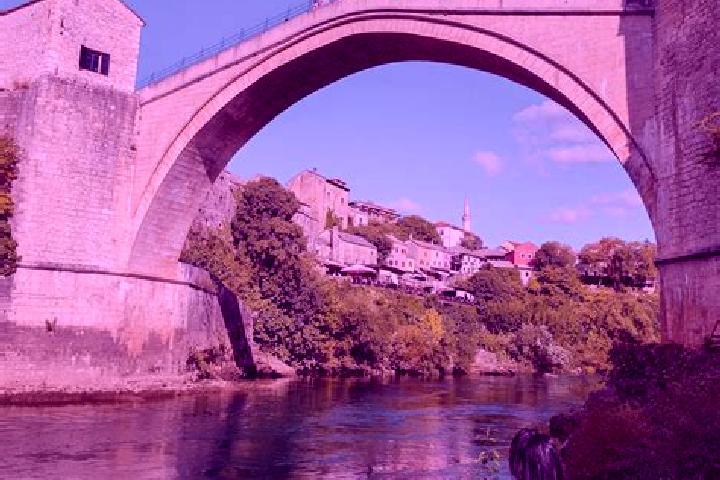 Luna, 25 — Escort in Hresa, Bosnia and Herzegovina
