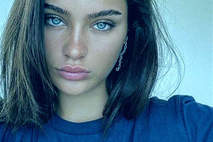 Luna, 26, a brunette brown-eyed caucasian companion based in Dickson. Offering Prostate Massage, Striptease, Massage, Party Girl. Available for incall and ou...