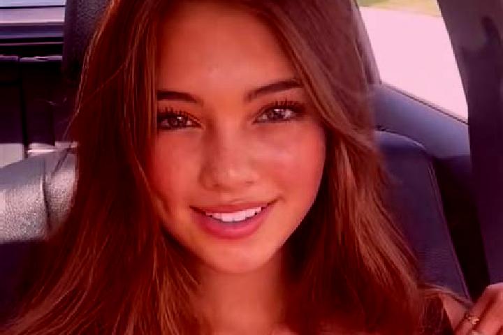 Luna, 26, a brunette grey-eyed mediterranean companion based in San Cipriano Po. Offering Girlfriend Experience, CIM, GFE, Overnight, Prostate Massage. Avail...