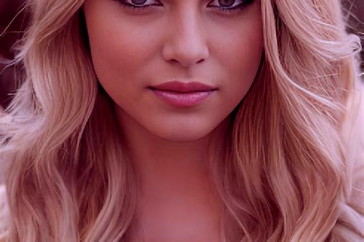 Luna, 26, a dark blonde grey-eyed european companion based in Zhenchuan. Offering Deep French Kissing, A-Level, Girlfriend Experience. Available for incall a...