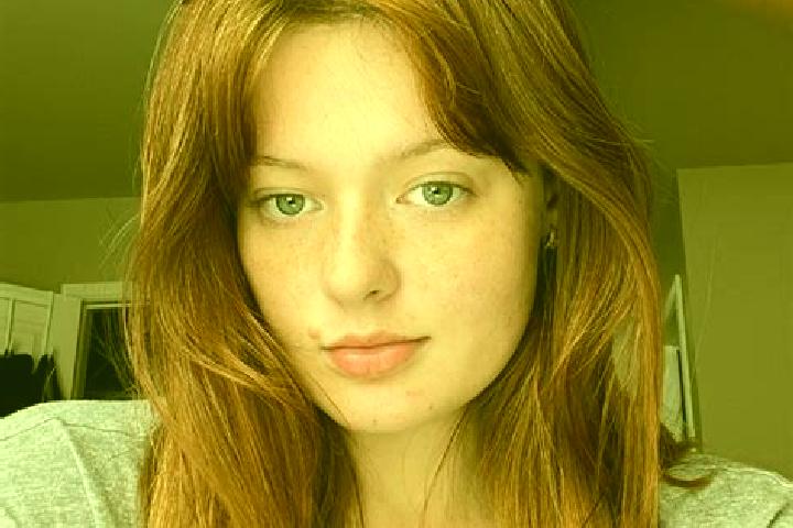 Luna, 26, a red brown-eyed ebony companion based in Nemojov. Offering OWO, CIM, Couples. Available for incall and outcall, day and evening dates.