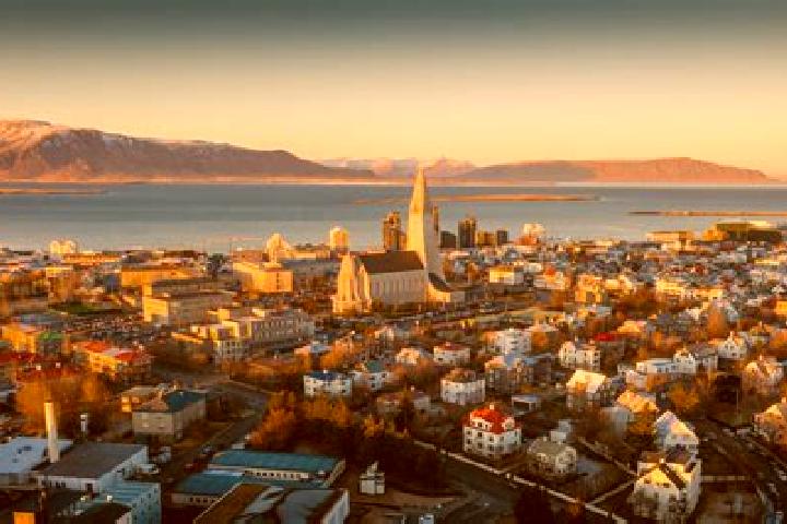 Luna, 26 — Escort in Reykjavik, Iceland