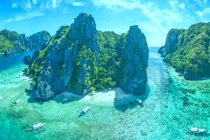 Luna, 26 — Escort in Umaganhan, Philippines