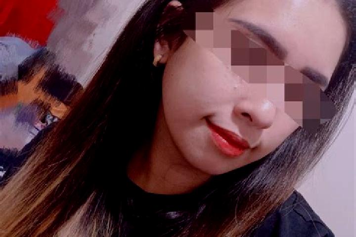 Luna, 27, a black grey-eyed european companion based in Panghadangan. Offering Couples, Domination, Dinner Date, Striptease, Fetish. Available for incall and...
