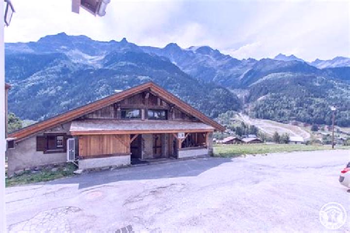 Luna, 27 — Escort in Les Contamines-Montjoie, France