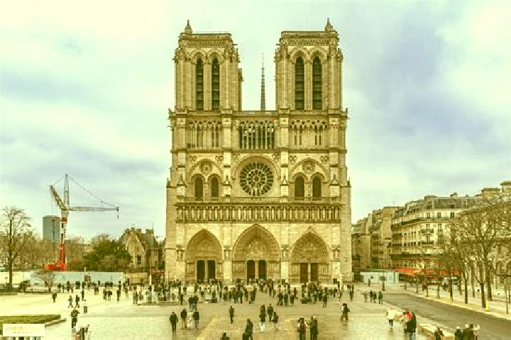 Luna, 27 — Escort in Montcy-Notre-Dame, France