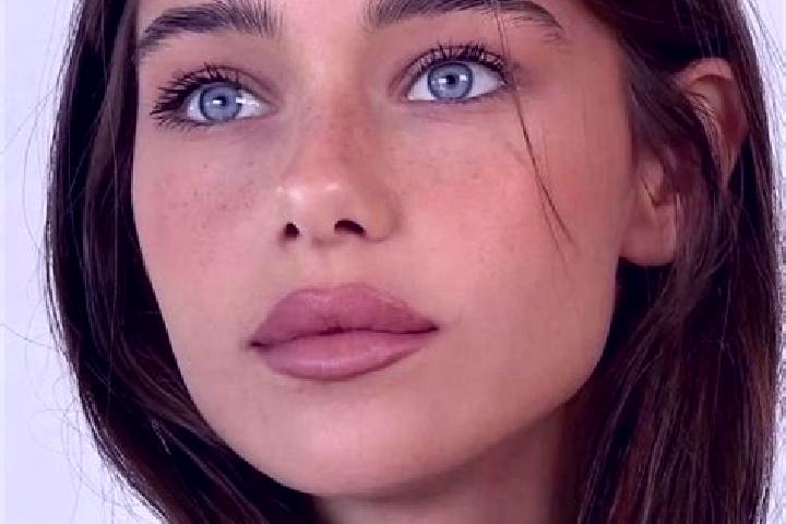 Luna, 28, a brunette brown-eyed european companion based in Seebergen. Offering A-Level, Deep French Kissing, CIM. Available for incall and outcall, overnigh...