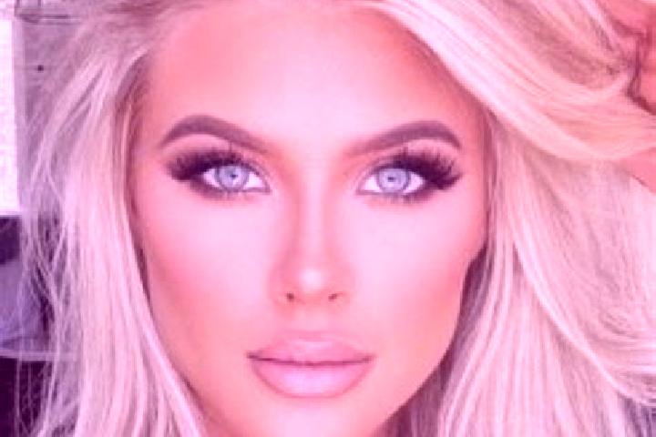 Luna, 28, a platinum blonde grey-eyed asian companion based in Jizhou. Offering CIM, Duos, Striptease, Erotic Massage, Massage. Available for incall and outc...