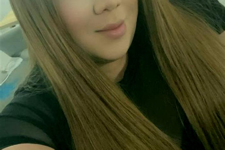 Luna, 28 — Escort in Beaumont-la-Ronce, France
